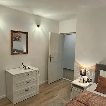 Klara Apartment
